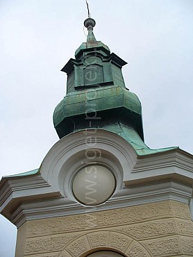 MASKIRANJE ANTENA NA CRKVI