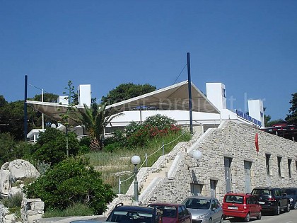 NOSAČI ANTENA  U MASCI ACI SPLIT